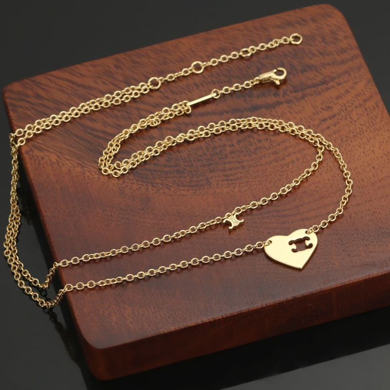 Ce1i*e necklaces